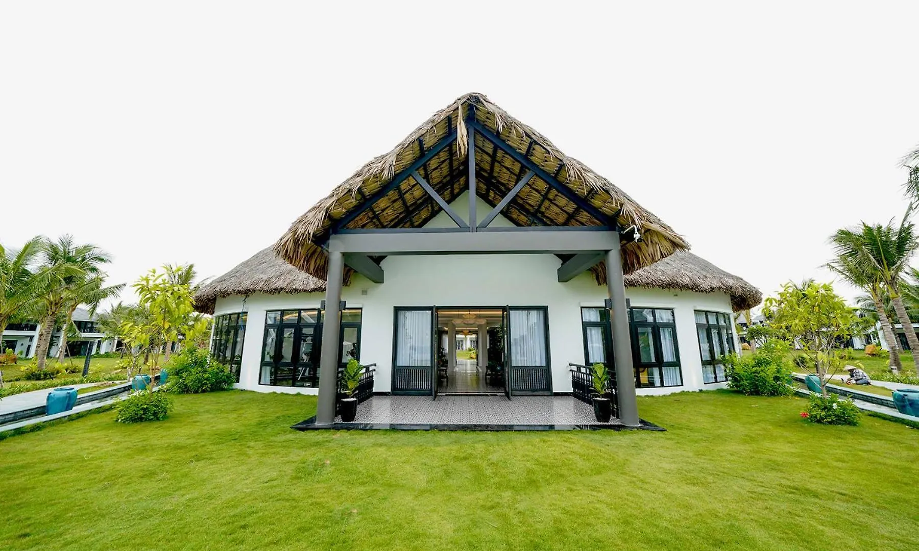 Bliss Hoi An Beach Resort & Wellness