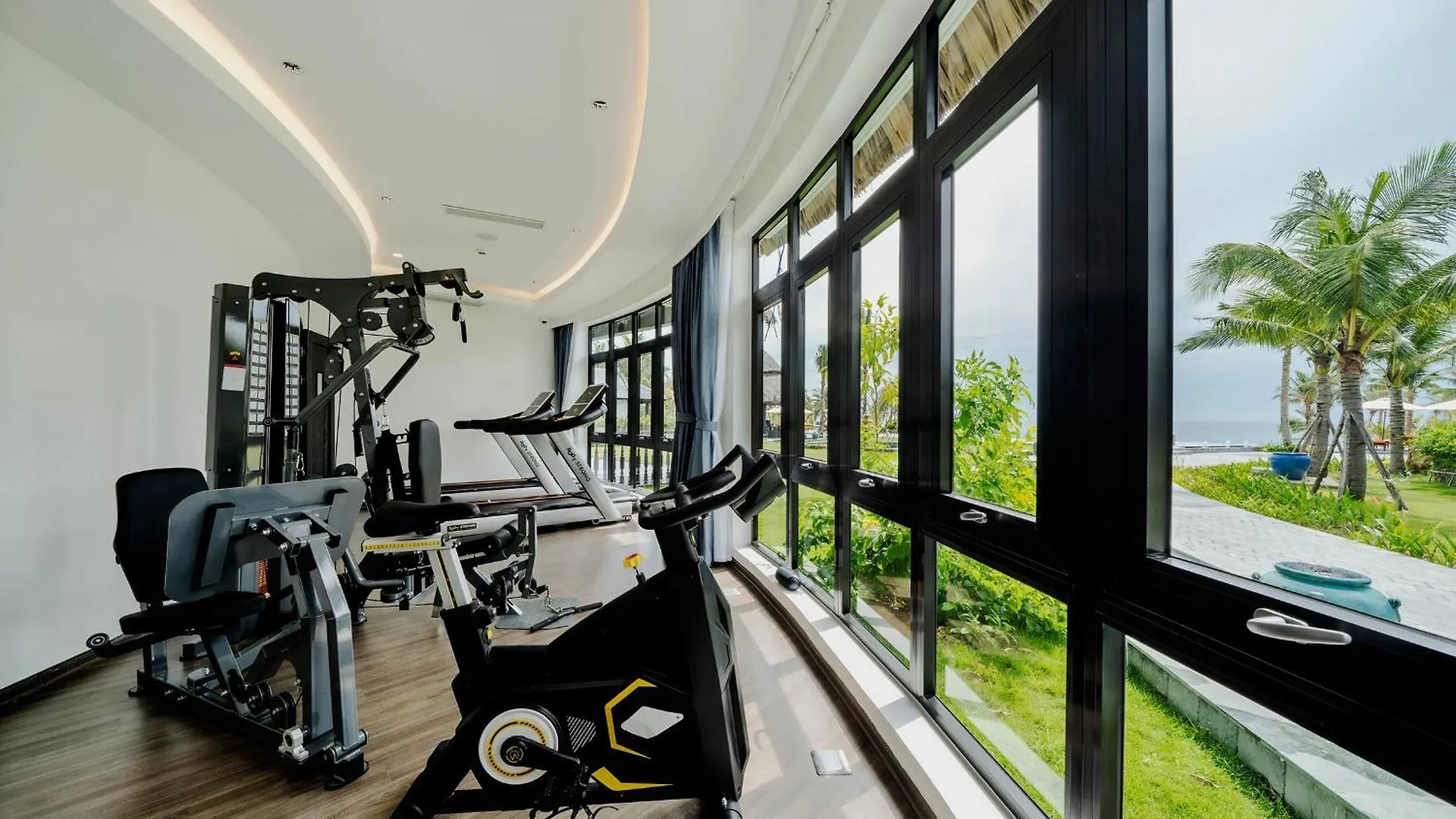 Bliss Hoi An Beach Resort & Wellness