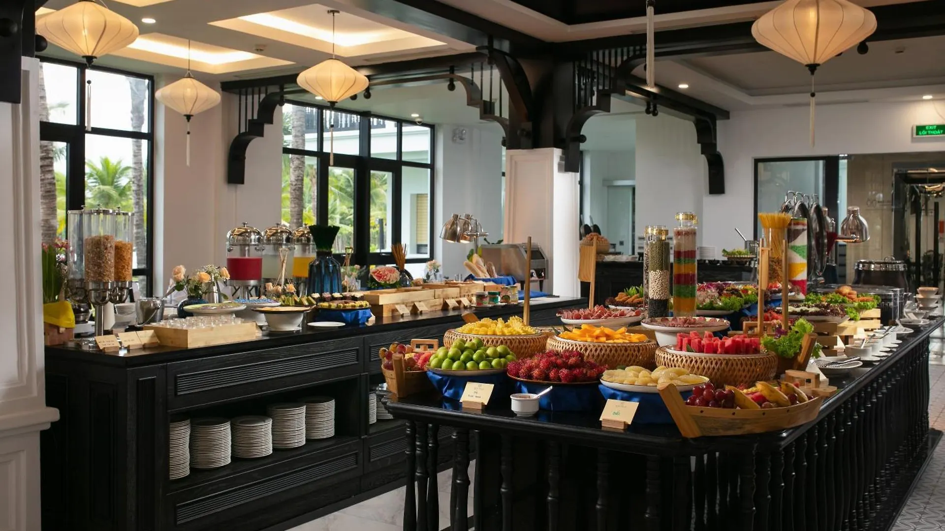 Bliss Hoi An Beach Resort & Wellness 5*,